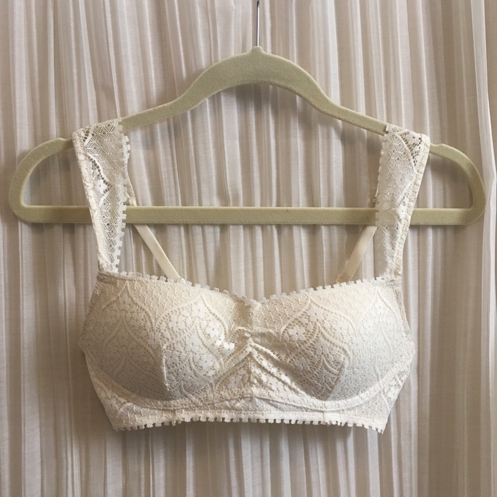 Aerie Cream Lace Bralette Size S